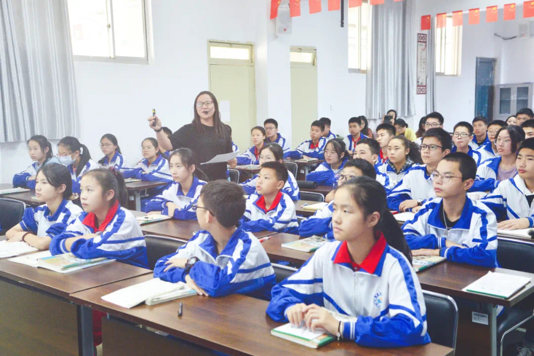 3d61f9dde4314498920e03f0aab2fb4a.jpg 3d61f9dde4314498920e03f0aab2fb4a.jpg